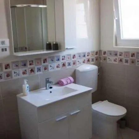 דירה Studio In 45755